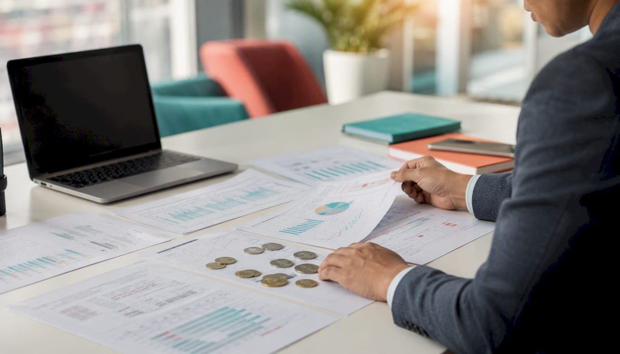 10 Ways to Streamline FX Reporting for Treasury Teams